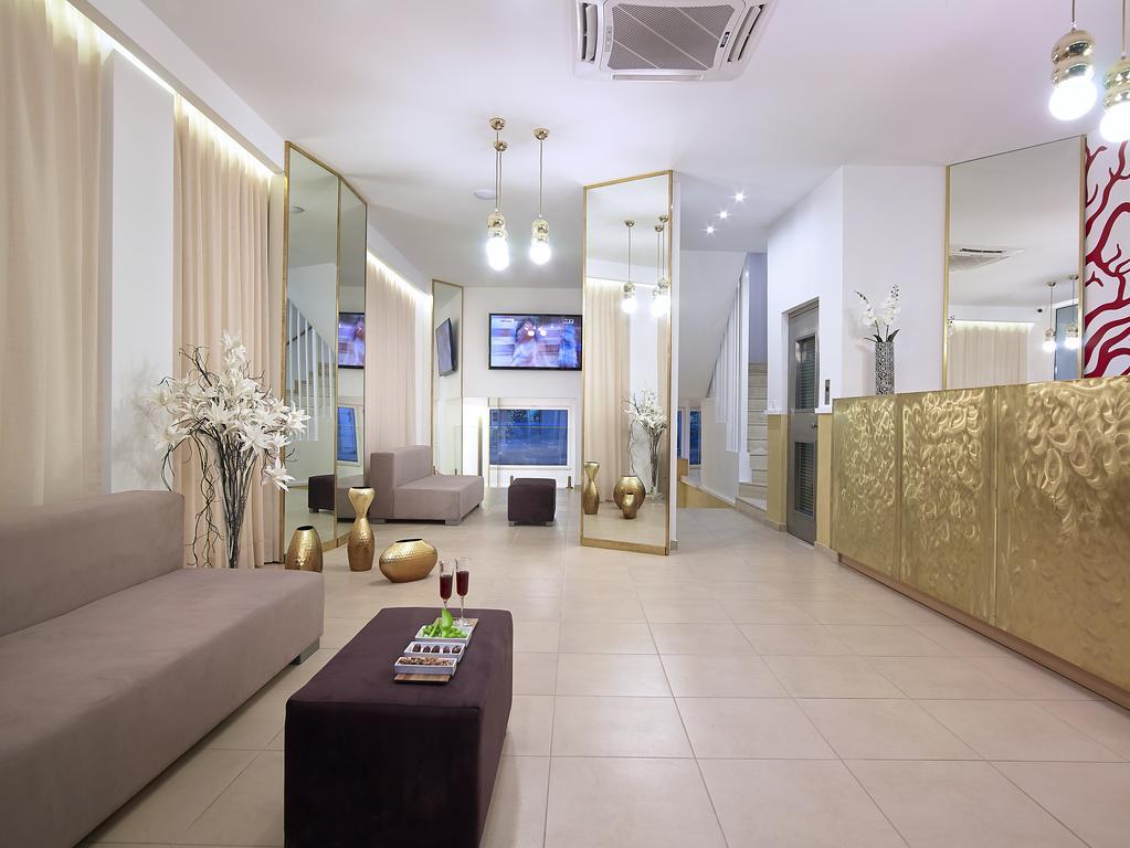 Coral Hotel Ierapetra  Bagian luar foto